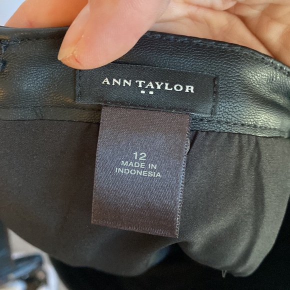 Ann Taylor Skirt size 12 - Picture 2 of 4